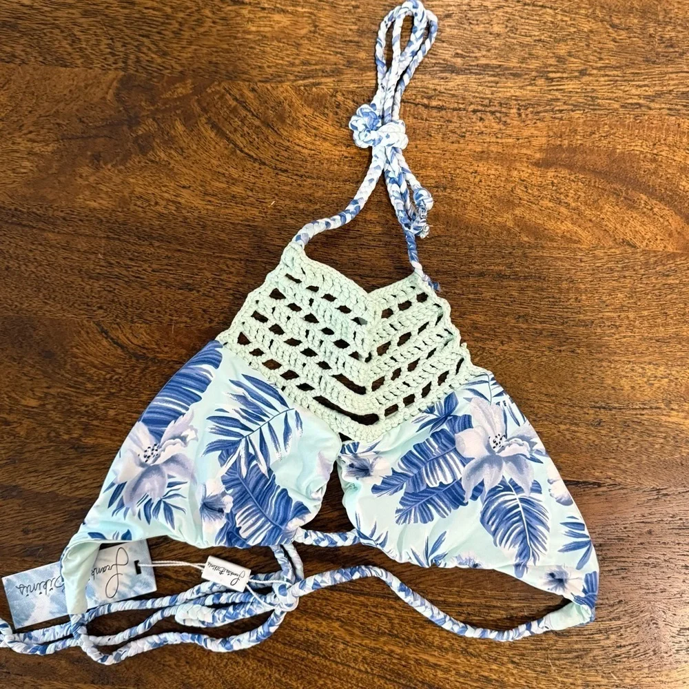 NWT Frankies Bikinis Mimi Floral Crochet Halter Bikini Top